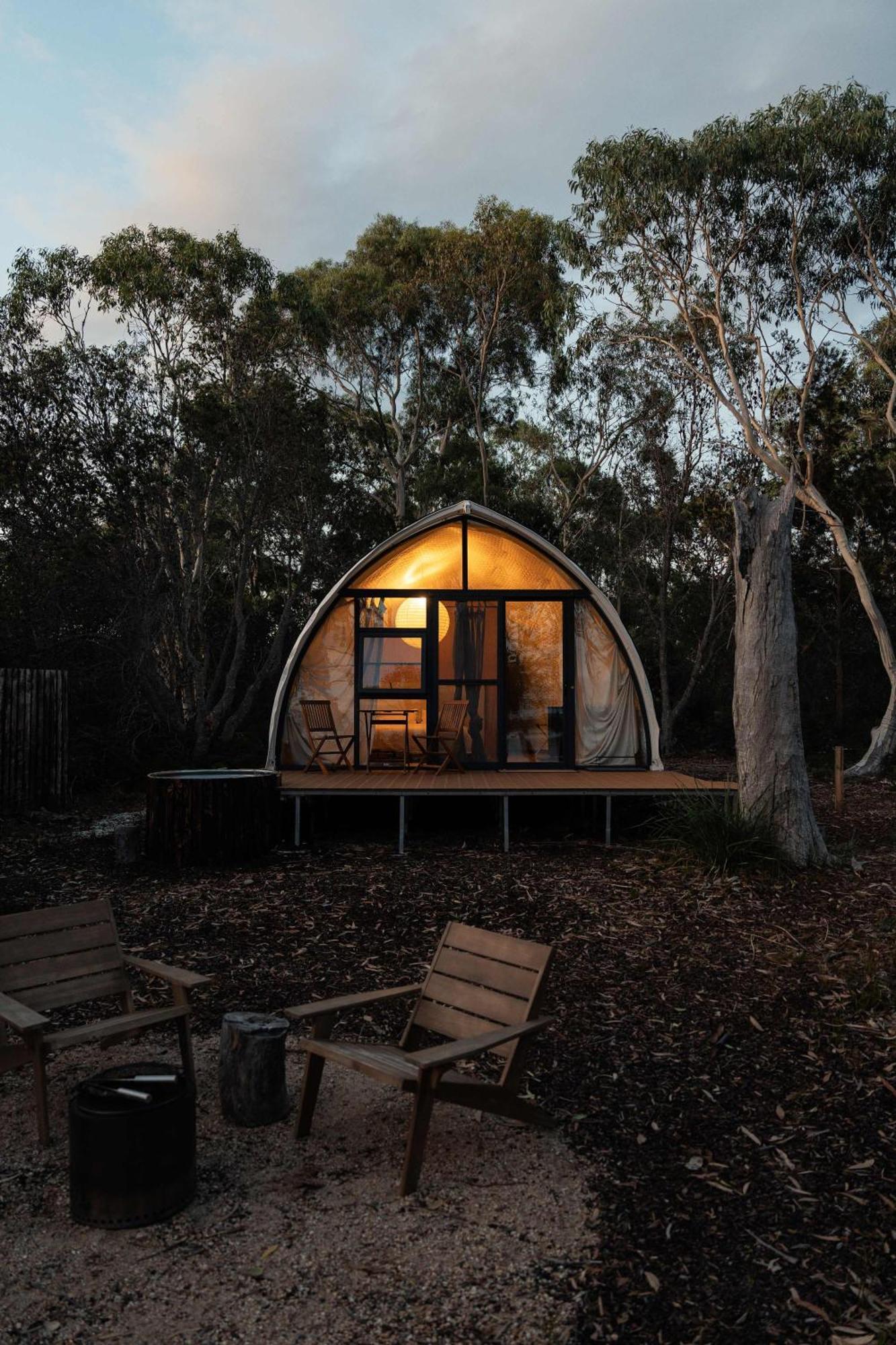 Eco Luxury - Heated - Hot Tub - Waterfront - Freycinet Villa Coles Bay Exteriör bild
